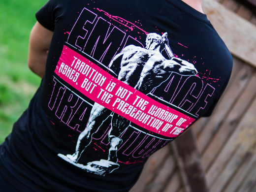 Homeland and Family - Embrace tradition - Shirt Homeland and Family - Embrace tradition - Shirt