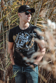 Homeland and Family - Me ne frego - Shirt